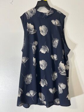 Alice Blue Navy and White Floral Blouse